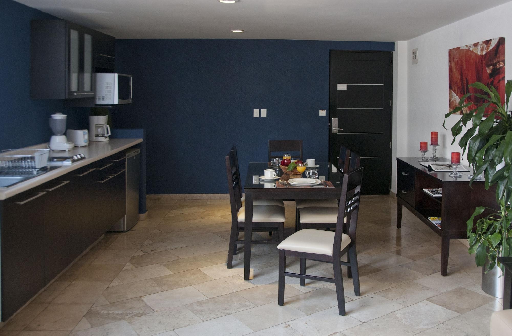Aparthotel Berna Doce 3*